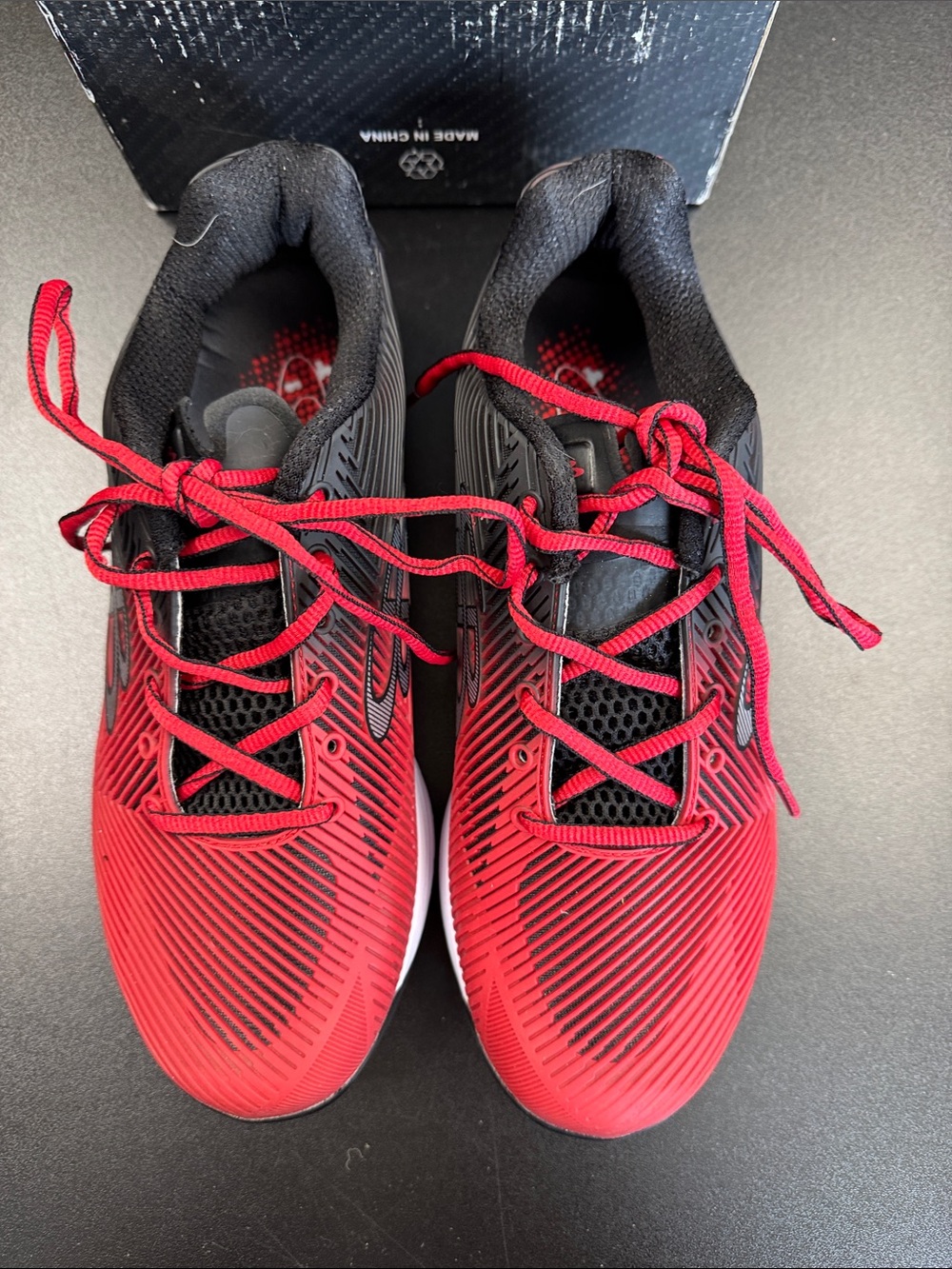 Lightweight Women's Red and Black Athletic Sneakers - Breathable Performance